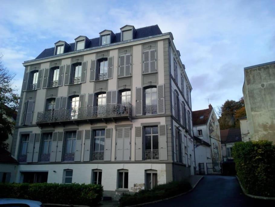 Bel Appart. / Residence De Standing / Plein Centre Château-Thierry Kültér fotó